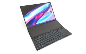 لپ تاپ Zenbook Duo با صفحه روشن