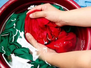 شستشوی لباس با سرکه