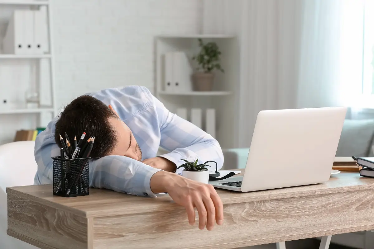 24 ساعت بی خوابی برای بدن