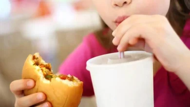 عوارض غذاهای چرب در روزهای آلوده